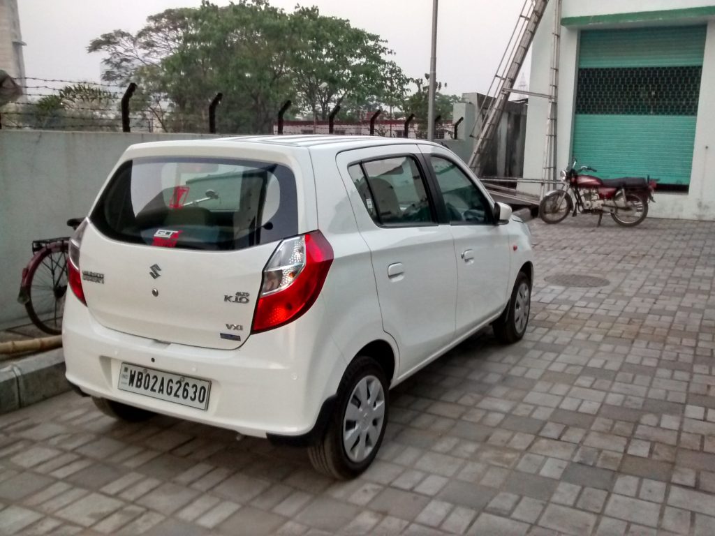Alto K10 neat side profile with bold shoulder line